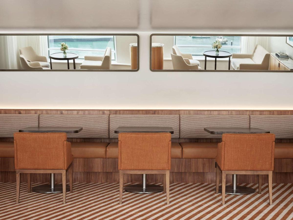 Hyatt Regency Sydney Hotel Eksteriør billede The interior of the new lounge