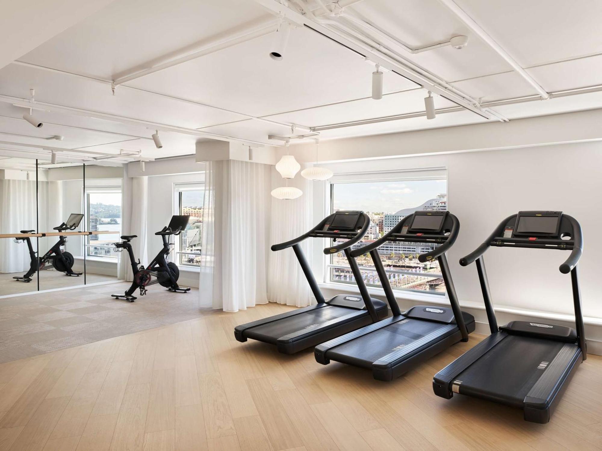Hyatt Regency Sydney Hotel Eksteriør billede The gym at The Thief
